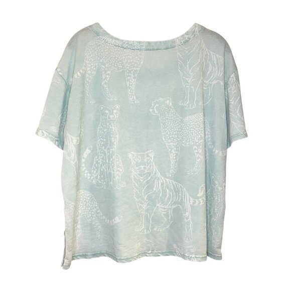 Jane & Delancey Top Tiger Print Boxy T-Shirt Cats Button Side Light Blue White M - Picture 2 of 6